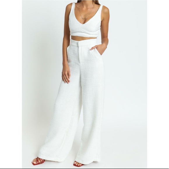 Showpo | White Two Piece Crop Wide Leg Set - Picture 4 of 7
